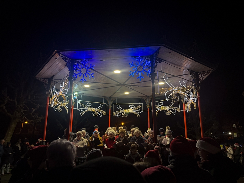Carols in the Gardens